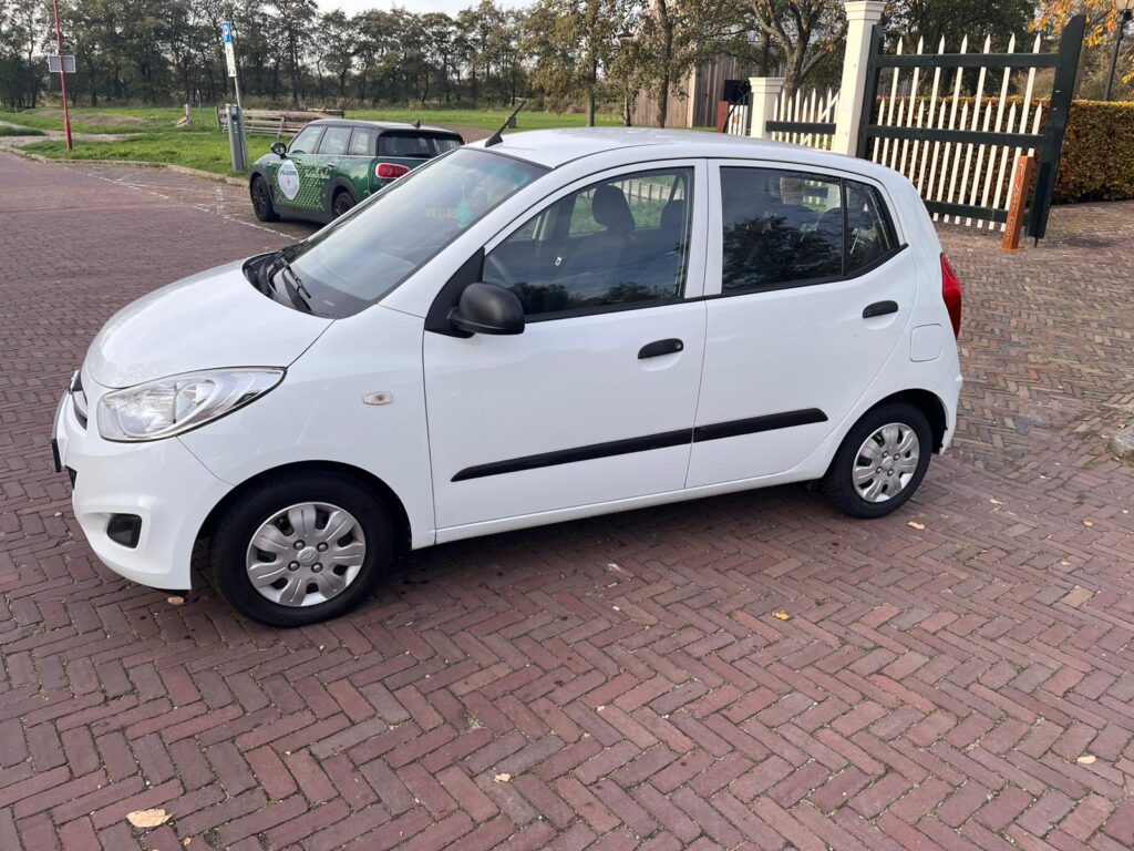 Hyundai I10-12