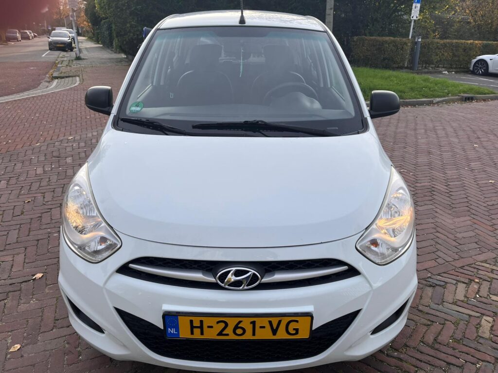 Hyundai I10-3