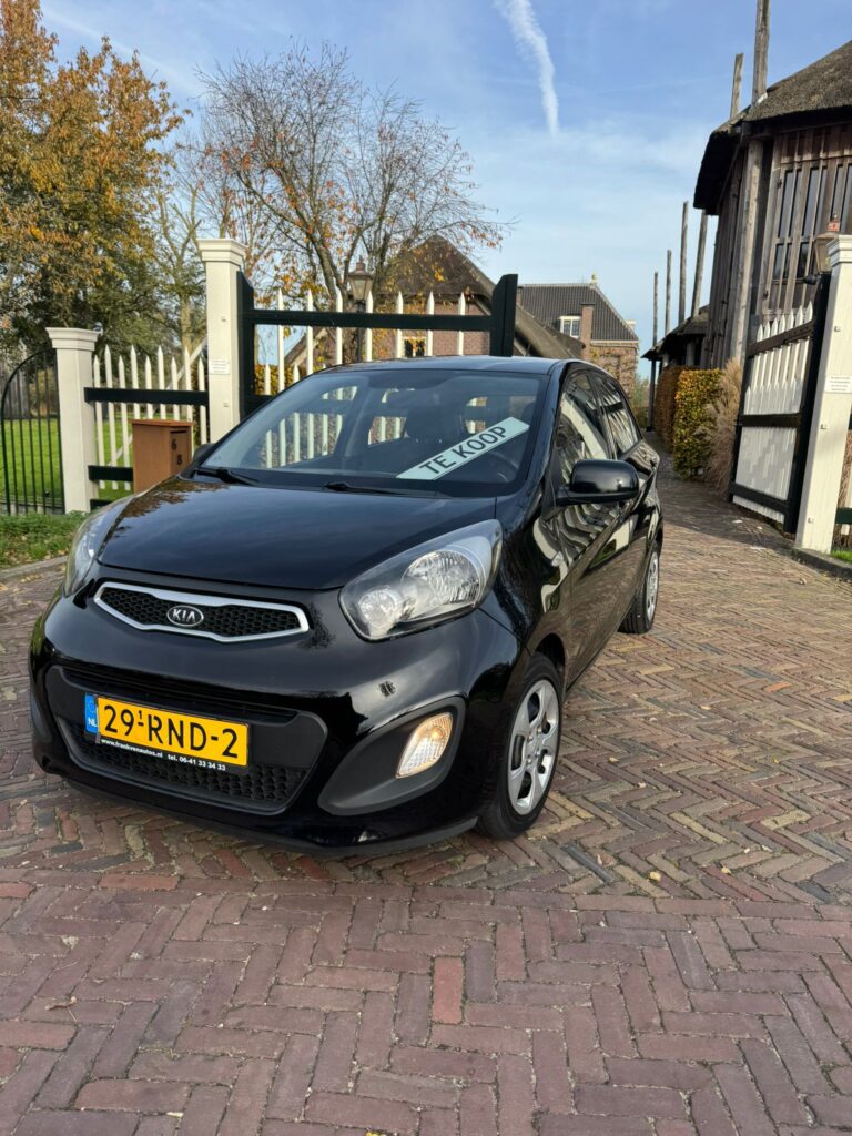 KIA Picanto-13