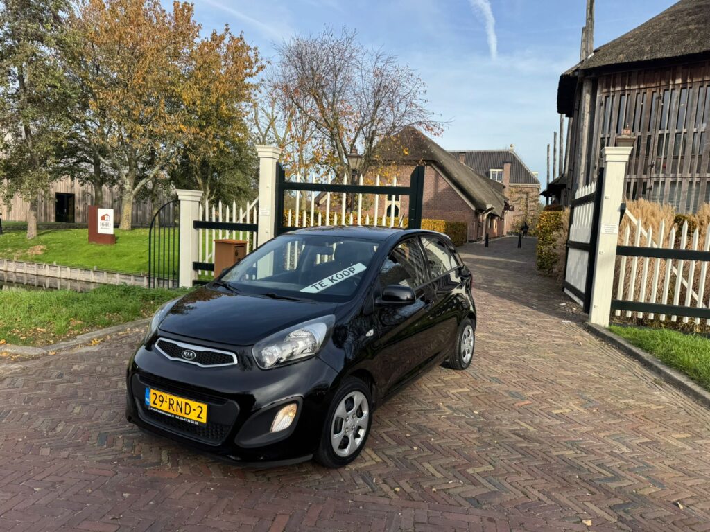 KIA Picanto-15