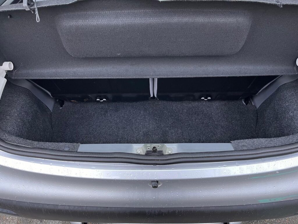 08 Peugeot 107
