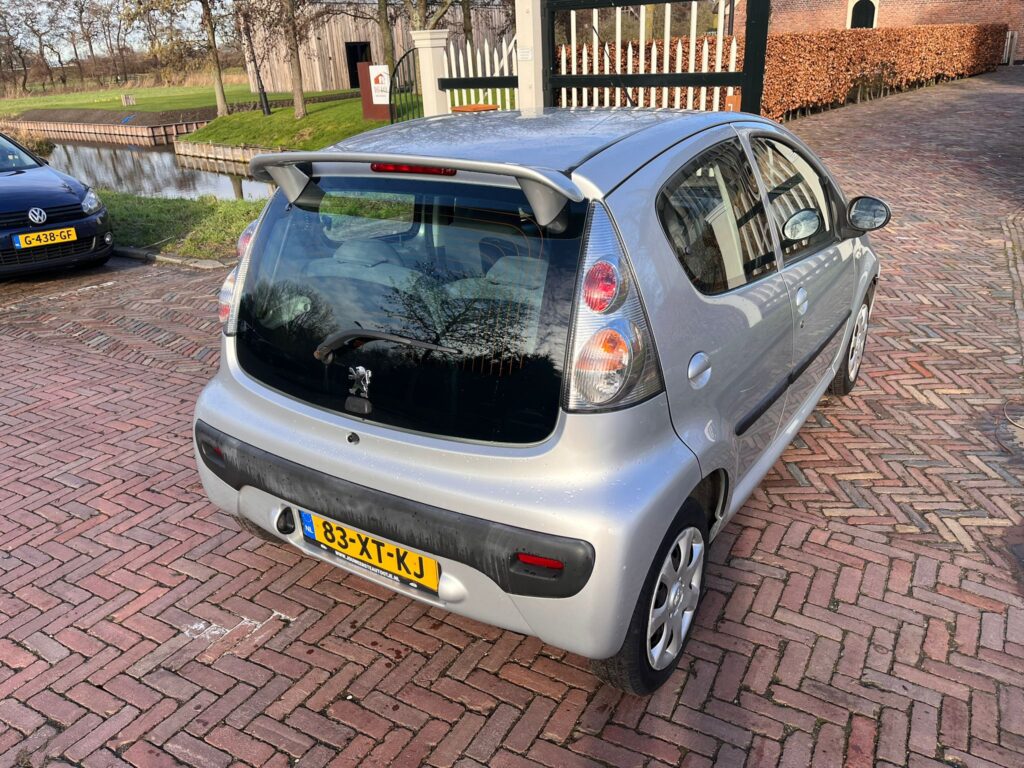 Peugeot 107 Achter 2