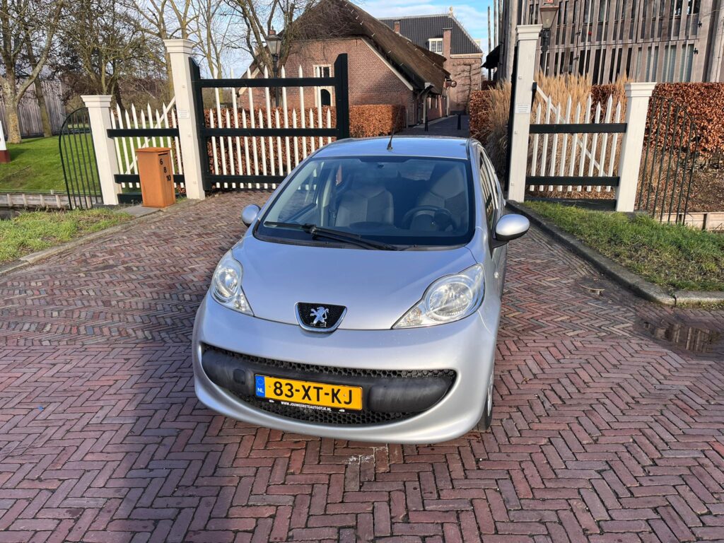 Peugeot 107 Voor 1