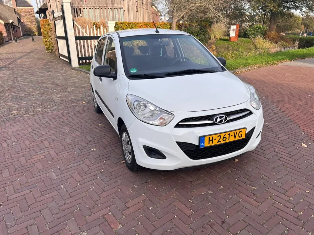 Hyundai i10 | 2011